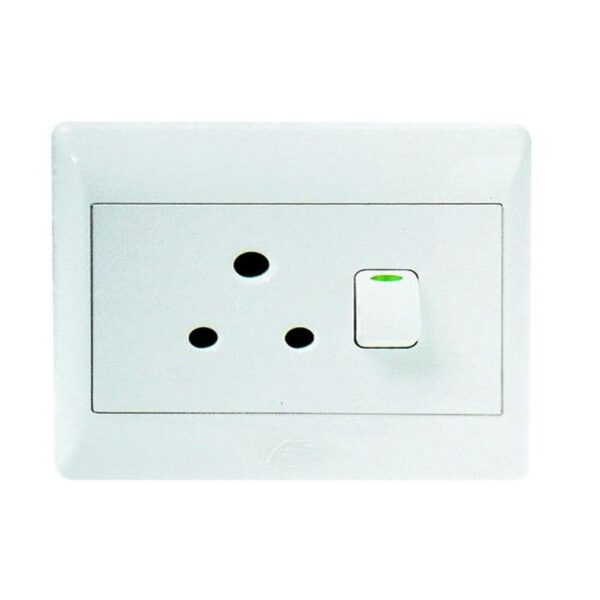 16A SWITCHED SOCKET OUTLET 4X4 WITH WHITE COVER PLATE - Image 2