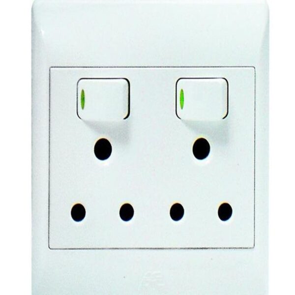 2X16A SWITCHED SOCKET OUTLET 4X4 WITH WHITE COVER PLATE - Image 4