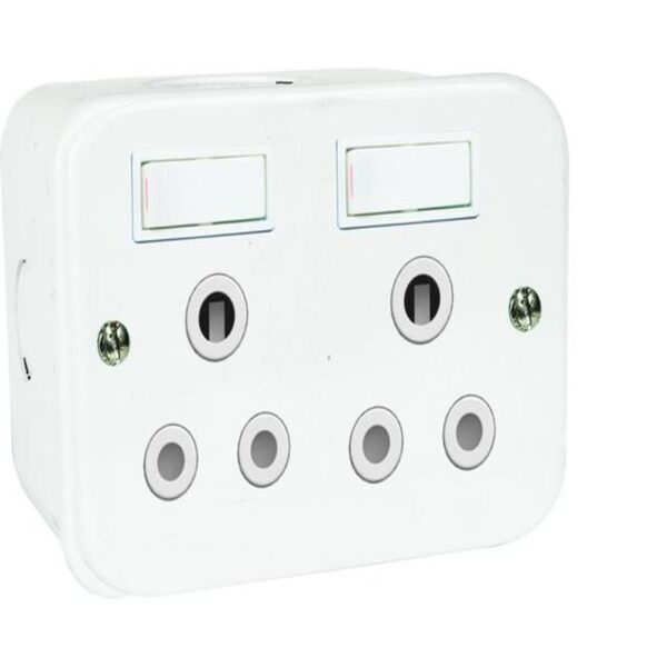METAL CLAD SWITCHED SOKET OUTLET 2X16A - Image 4
