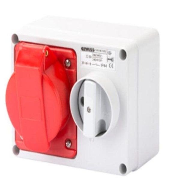 GW66020 32A 3P+N+E  400V HOR INTER SOC IP44 6H - Image 6