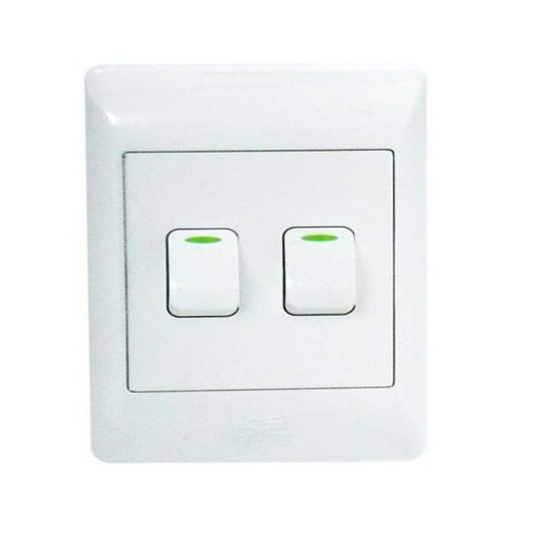 4-LEVER 1-WAY SWITCH 2X4 C/W WHITE COVER PLATE - Image 5